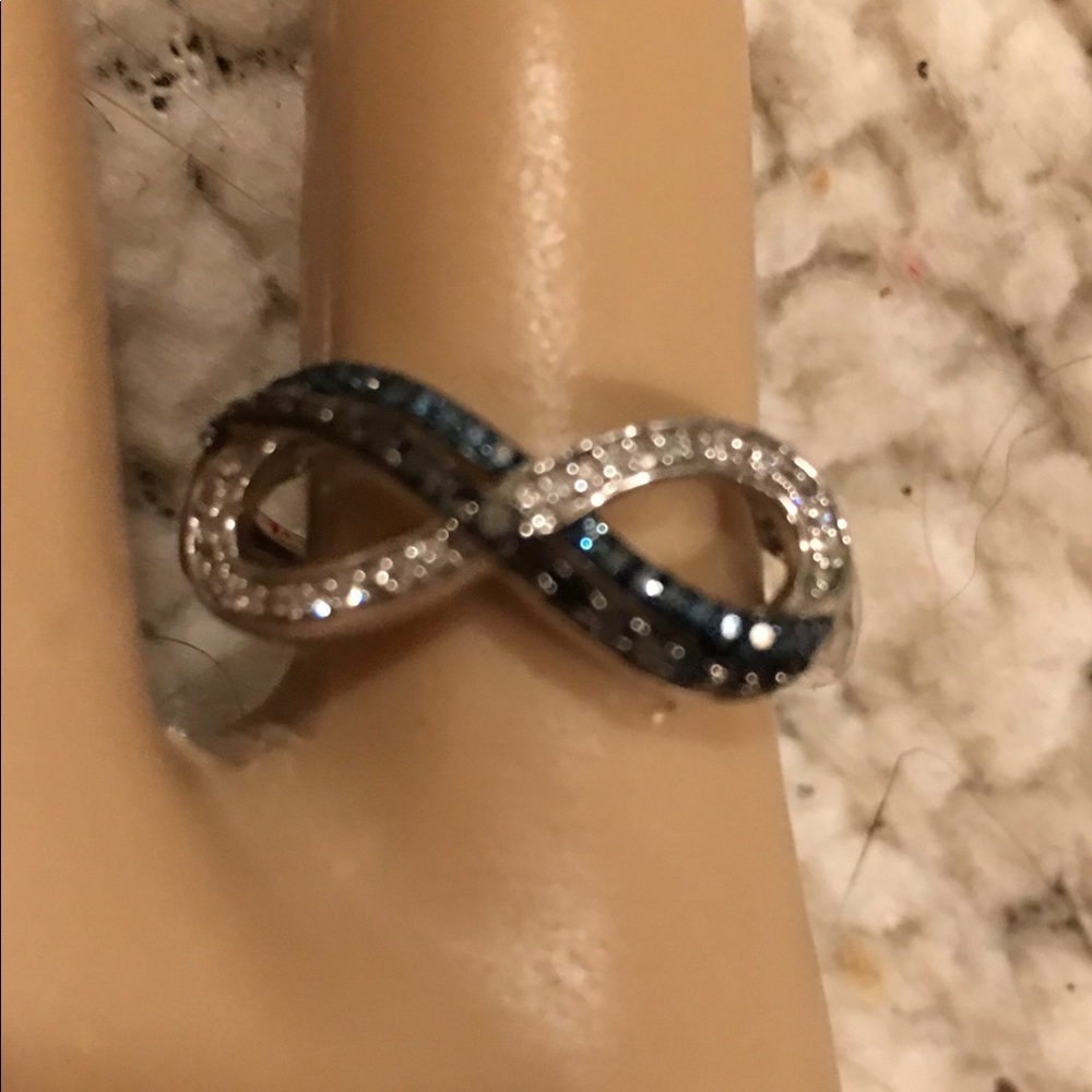 Blue, Black And White Diamonds (Kay’s)